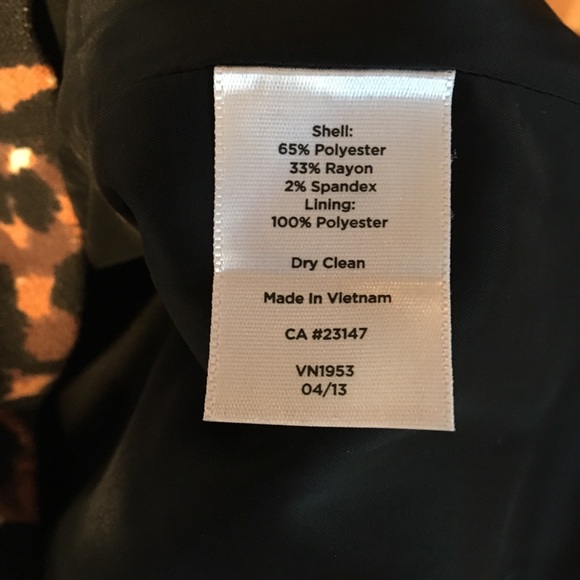 Gorgeous Talbots animal print pencil skirt - Picture 4 of 4